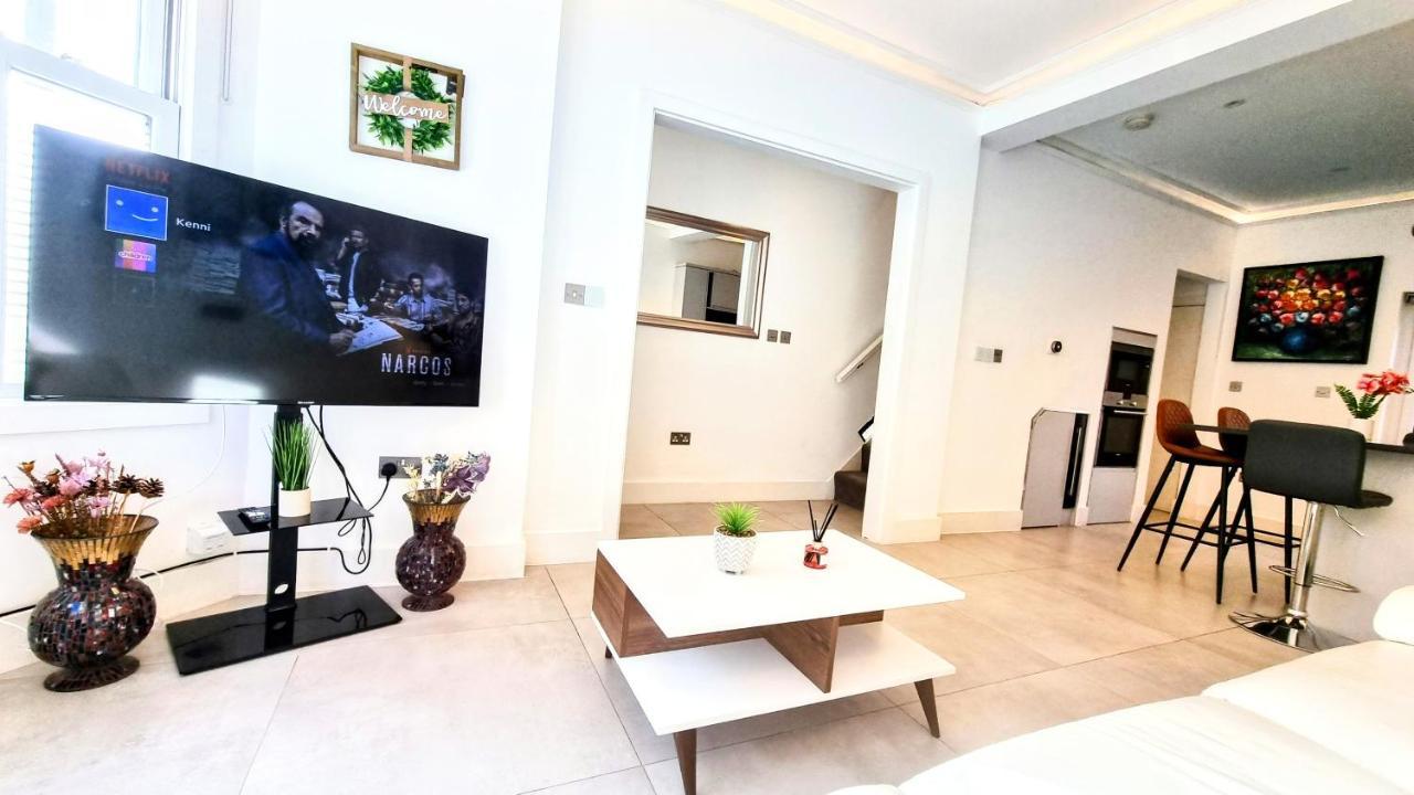 Villa Surbiton Luxury Garden House 19 Exterior foto