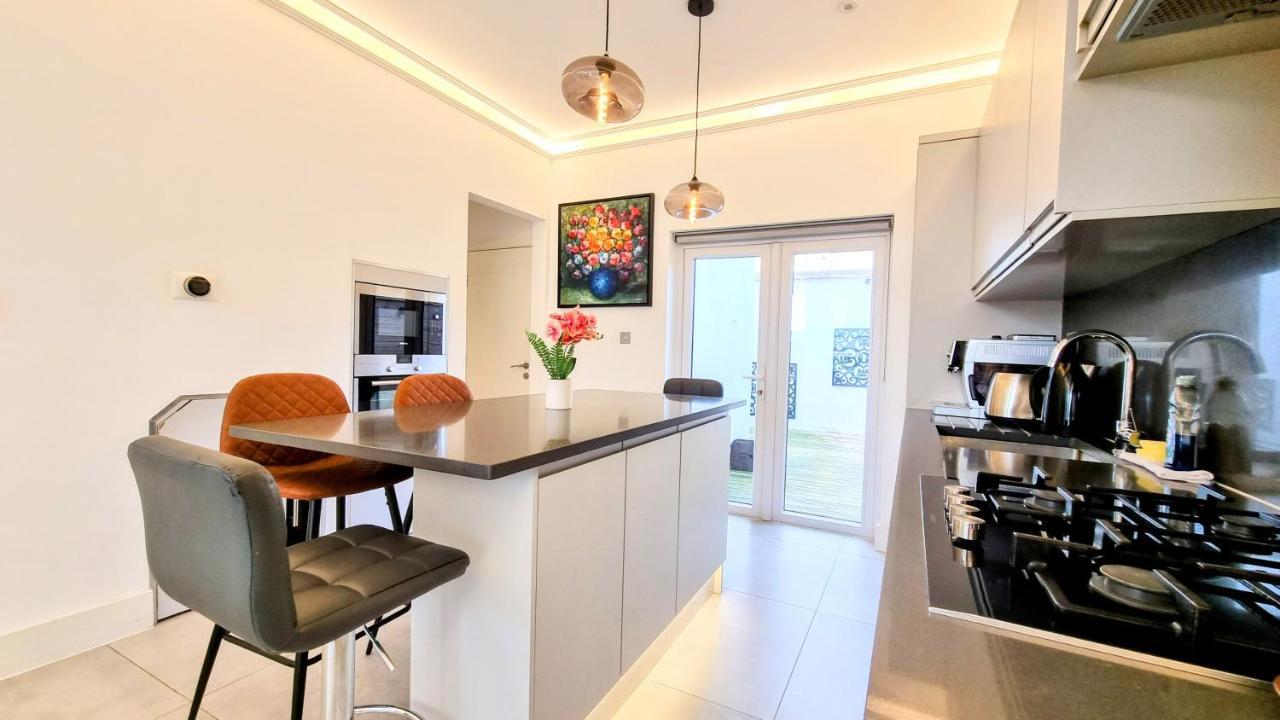 Villa Surbiton Luxury Garden House 19 Exterior foto